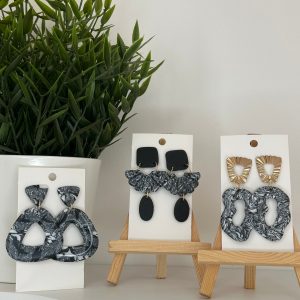 Collection - Black & White